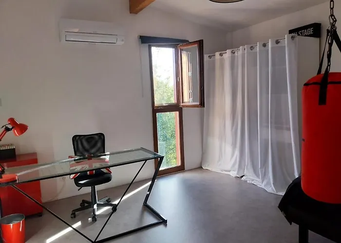 Maison à La Campagne à Quelques Kilomètres De La Hébergement de vacances *
