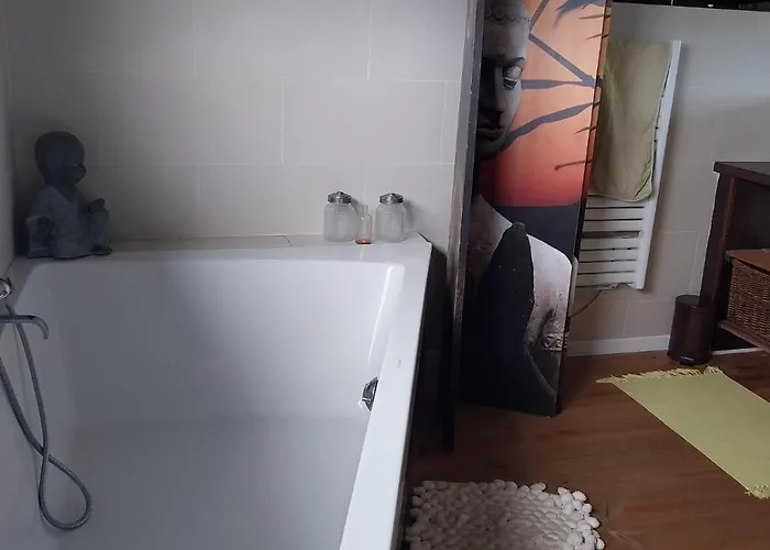 Maison A La Campagne A Quelques Kilometres De La בית נופש אלן