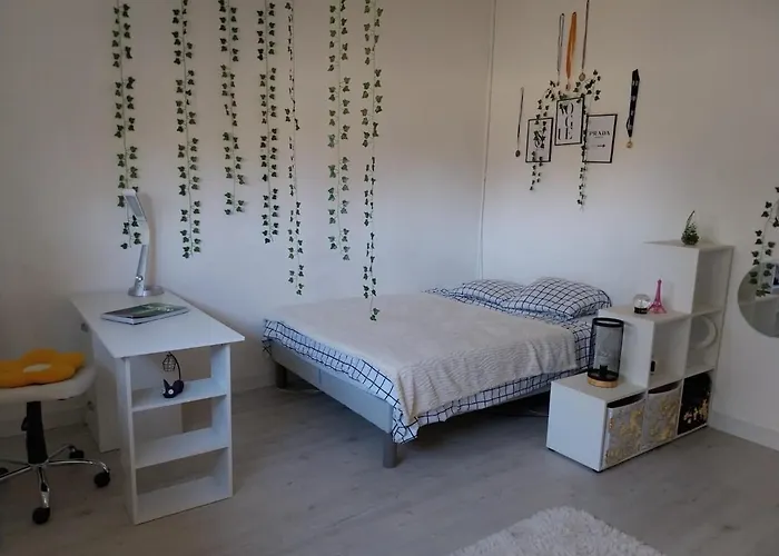 Maison A La Campagne A Quelques Kilometres De La