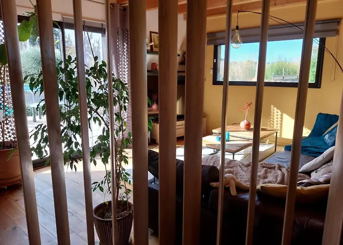 בית נופש Maison A La Campagne A Quelques Kilometres De La *